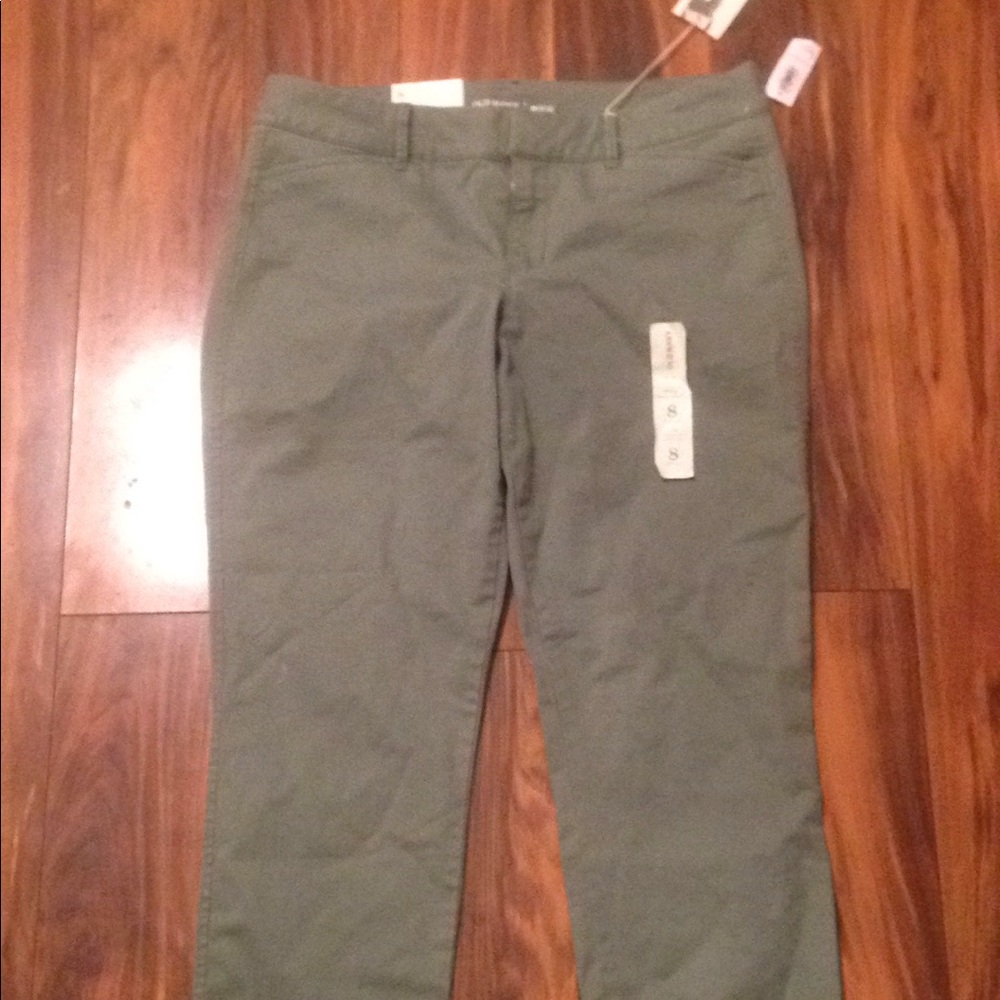 Brand new Capri pants